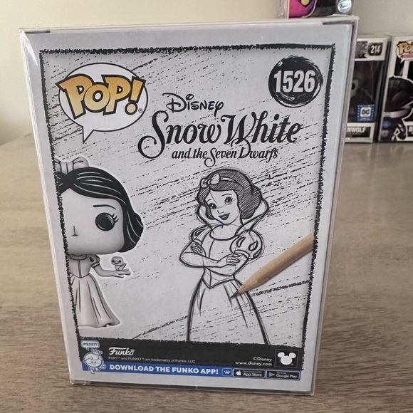 Funko Pop Snow White Black and White Vinyl Figure - Picture 2 of 2